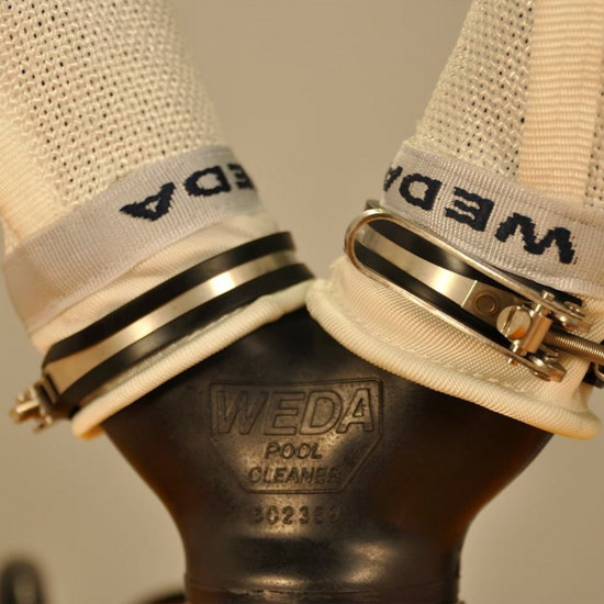 Automatic Robotic Commercial Swimming Pool Cleaner WEDA B600