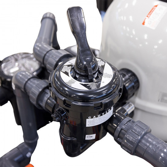 Ready-to-use filtration set with piping, control, heat pump and salt electrolysis for a swimming pool up to 50m3 EXCLUSIVE