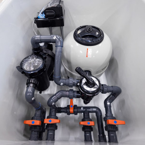 Ready-to-use filtration box set with piping, control, heat pump and salt electrolysis for a swimming pool up to 50m3 EXCLUSIVE 2