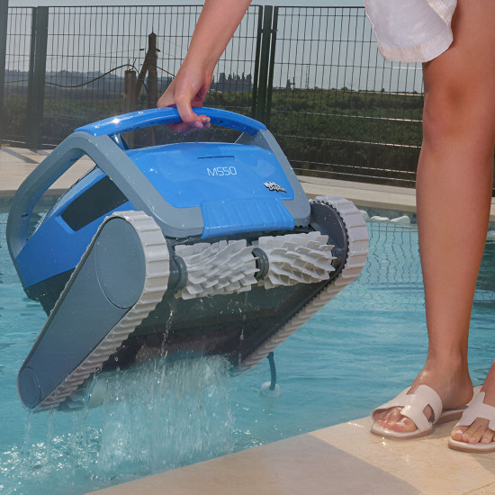 Automatic Robotic Swimming Pool Cleaner Dolphin M550