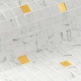 Mozaika basenowa szklana Ezarri, seria Gold, kolor Gold Carrara EZARRI