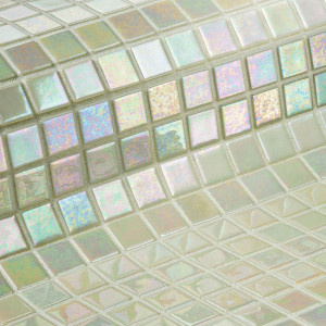 Ezarri glass pool mosaic, IRIDESCENT series, colour MARFIL EZARRI