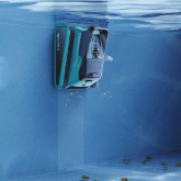 Automatic Cordless Robotic Swimming Pool Cleaner NIYA TRACKER 35