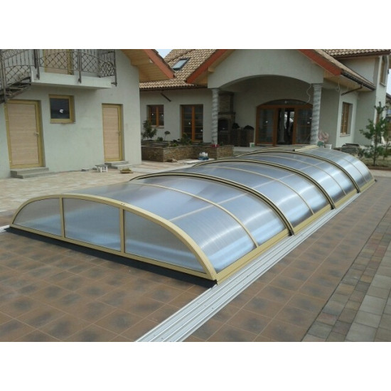 Pool roofing Villy