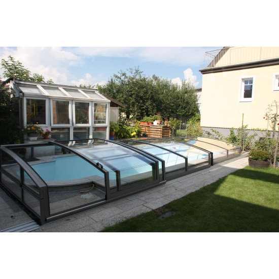 Pool roofing Collo