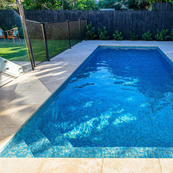 Glass pool mosaic series Fosfo, colour Aquila EZARRI