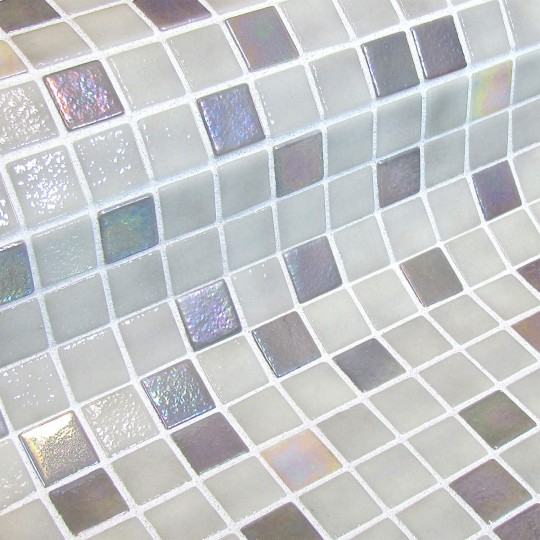 Glass pool mosaic series Fosfo, colour Serpens EZARRI