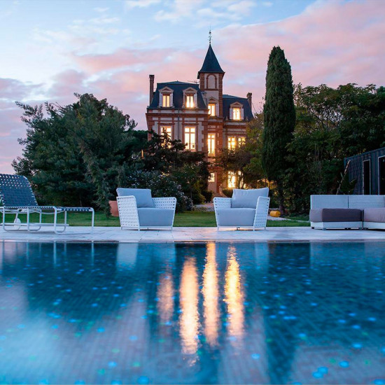 Glass pool mosaic series Fosfo, colour Serpens EZARRI