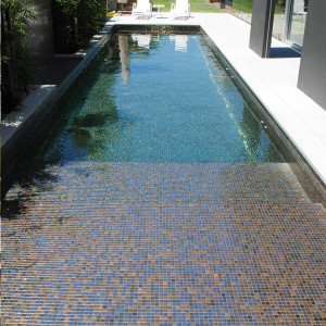 Glass mosaic pool series COCKTAIL, colour KIR ROYAL EZARRI 2