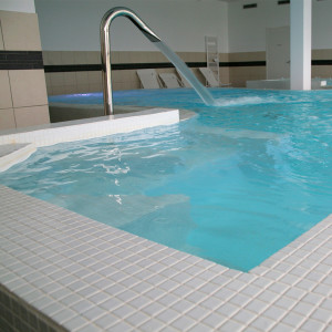 Glass pool mosaic, Anti series, colour 2545-A R2 EZARRI 2