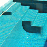 Glass pool mosaic, Niebla series, colour 2502-A EZARRI
