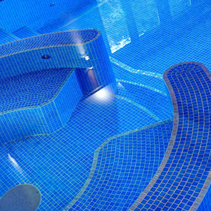 Glass pool mosaic, Niebla series, colour 2505-A EZARRI 2