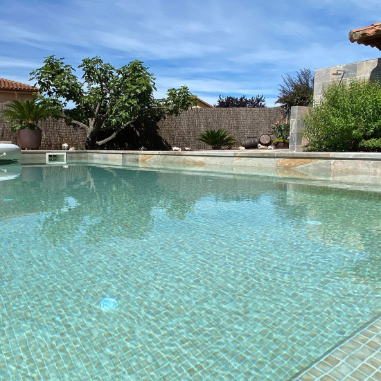 Pool glass mosaic, Niebla series, colour 2596-B EZARRI