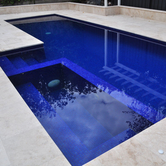 Glass pool mosaic, Niebla series, colour 2512-C EZARRI