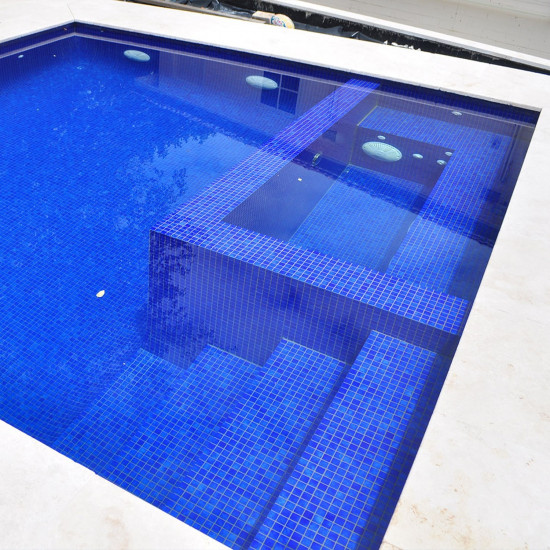 Glass pool mosaic, Niebla series, colour 2512-C EZARRI